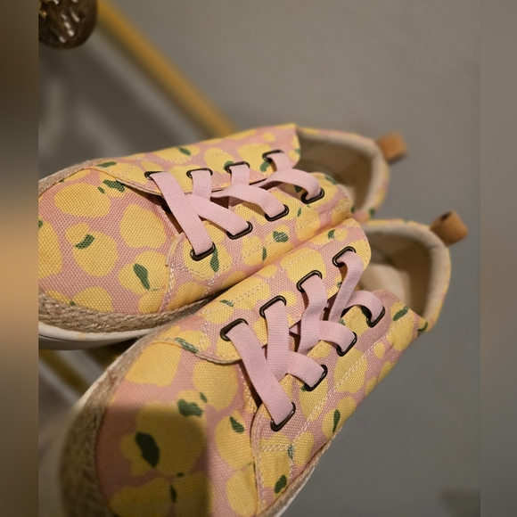 Spenco Floral Canvas Sneakers - Picture 4 of 4